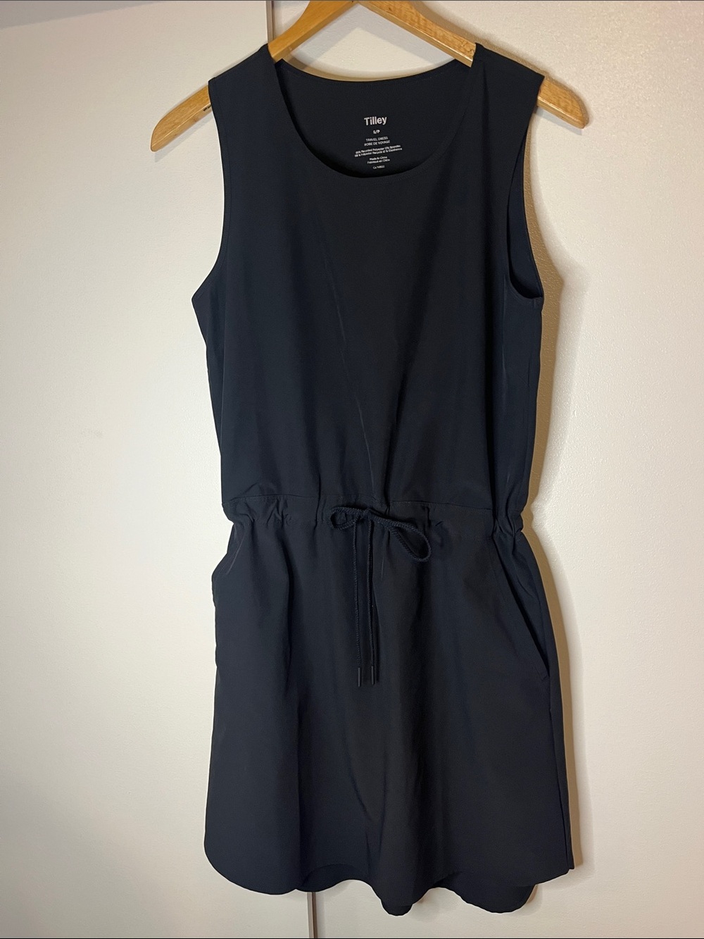 Tilley Black Sleeveless Drawstring Dress
